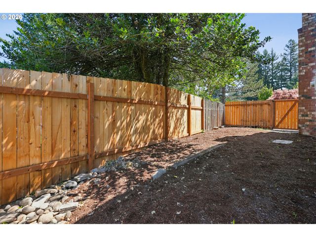 1453 Se 29TH Ct, Troutdale, OR 97060