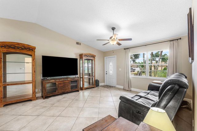 3753 Barkis Avenue, Boynton Beach, FL 33436