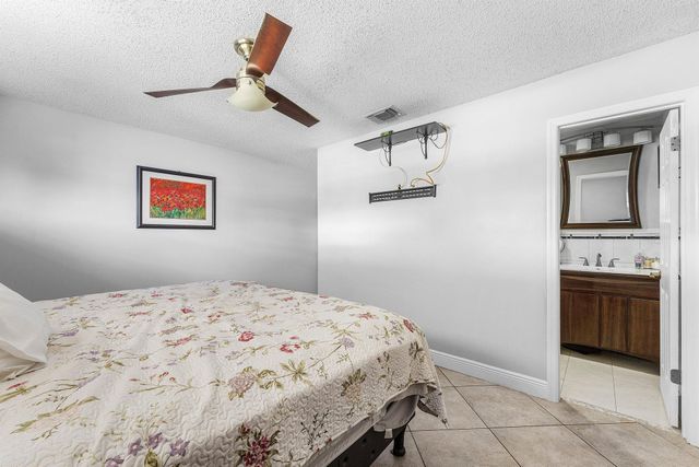 3753 Barkis Avenue, Boynton Beach, FL 33436