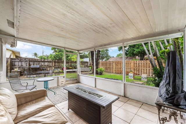 3753 Barkis Avenue, Boynton Beach, FL 33436