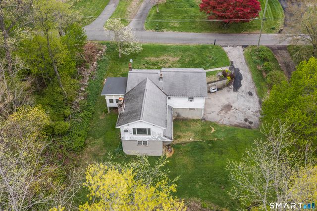 6 Sunrise Road, Danbury, CT 06810