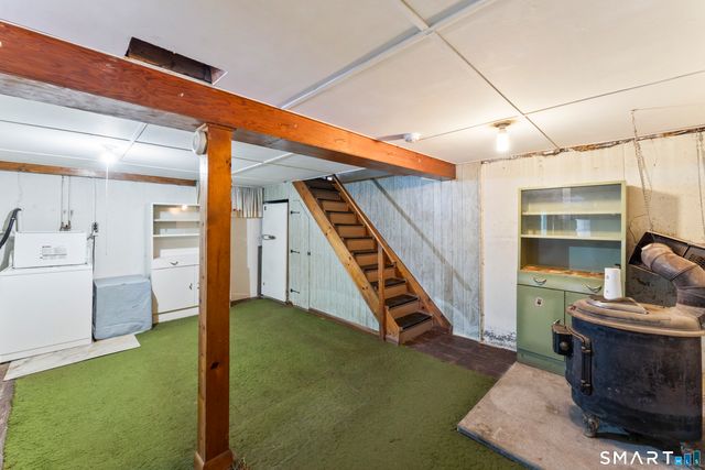 6 Sunrise Road, Danbury, CT 06810