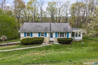 6 Sunrise Road, Danbury, CT 06810