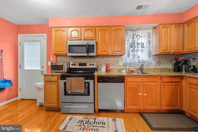 8616 MYRTLE AVE, Bowie, MD 20715