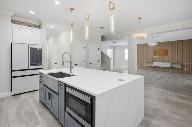 3285 STRATTON CIRCLE, Kissimmee, FL 34744
