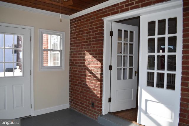 7205 CLARENDON RD, Bethesda, MD 20814