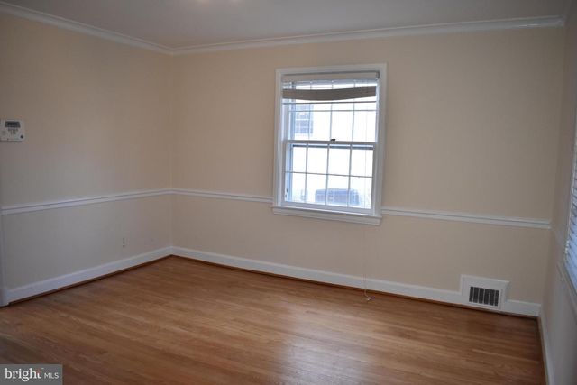 7205 CLARENDON RD, Bethesda, MD 20814