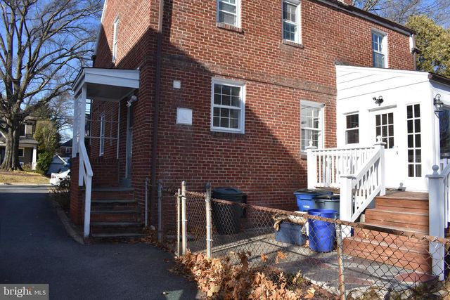 7205 CLARENDON RD, Bethesda, MD 20814