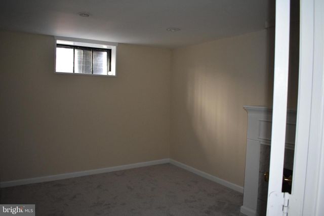 7205 CLARENDON RD, Bethesda, MD 20814