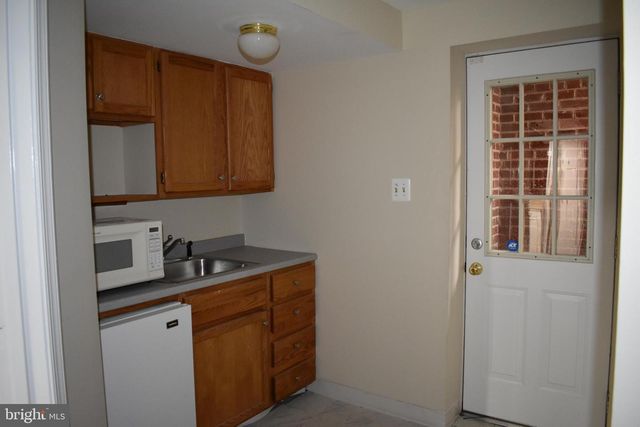 7205 CLARENDON RD, Bethesda, MD 20814