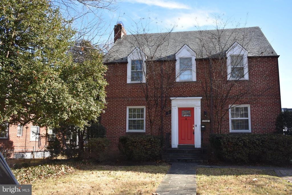 7205 CLARENDON RD, Bethesda, MD 20814