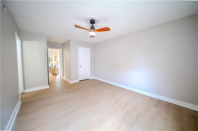 346 Carpenter Drive 17, Atlanta, GA 30328