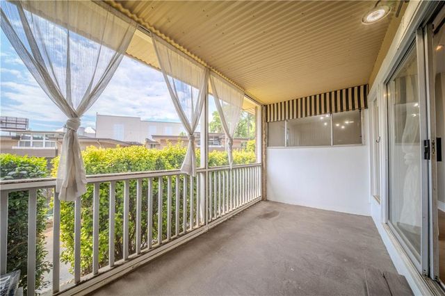346 Carpenter Drive 17, Atlanta, GA 30328