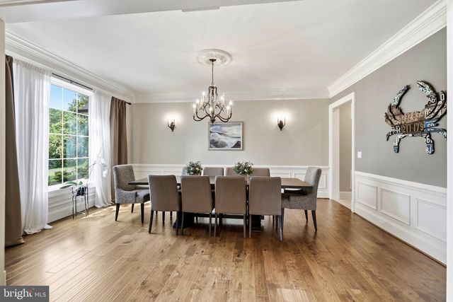 936 KIMBERWICKE RD, Mclean, VA 22102