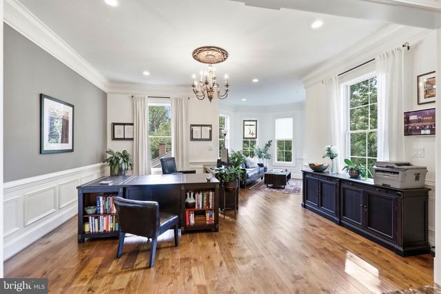 936 KIMBERWICKE RD, Mclean, VA 22102