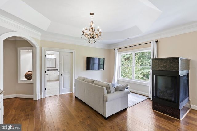 936 KIMBERWICKE RD, Mclean, VA 22102