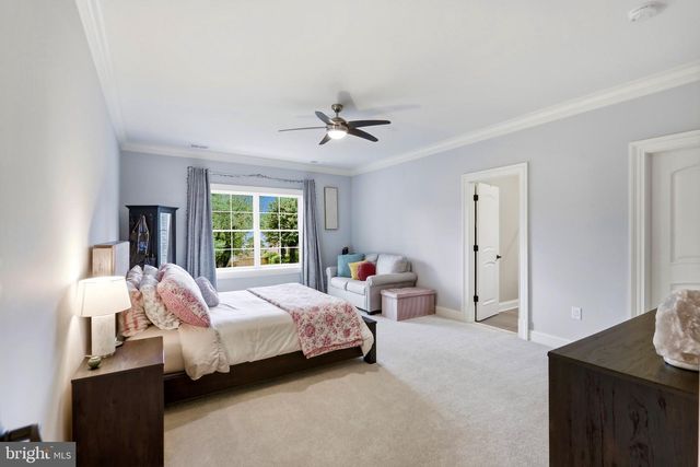 936 KIMBERWICKE RD, Mclean, VA 22102
