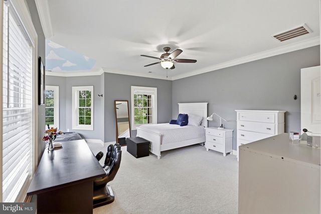 936 KIMBERWICKE RD, Mclean, VA 22102