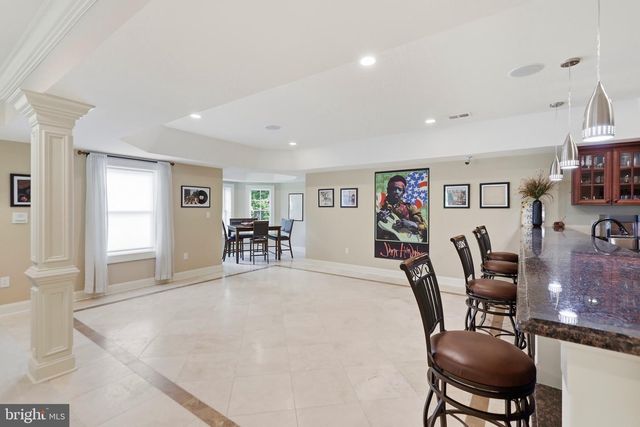 936 KIMBERWICKE RD, Mclean, VA 22102