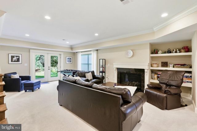 936 KIMBERWICKE RD, Mclean, VA 22102