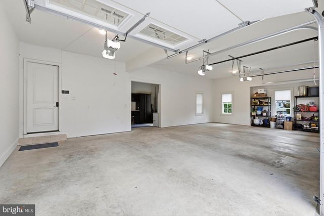 936 KIMBERWICKE RD, Mclean, VA 22102