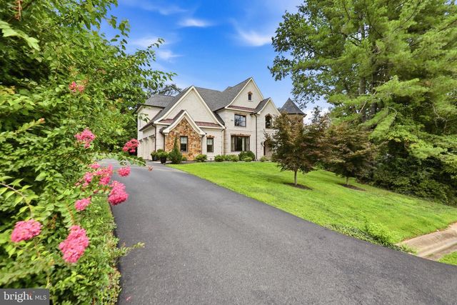 936 KIMBERWICKE RD, Mclean, VA 22102