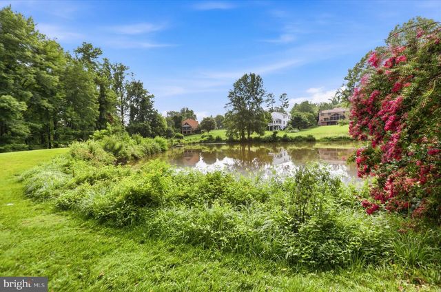 936 KIMBERWICKE RD, Mclean, VA 22102