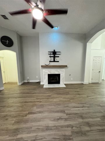 7005 Deer Ridge Drive, Fort Worth, TX 76137