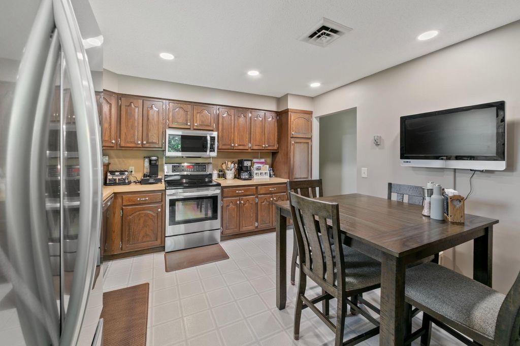 5330 Pine Cone Lane, Carver, MN 55315 — photo 3