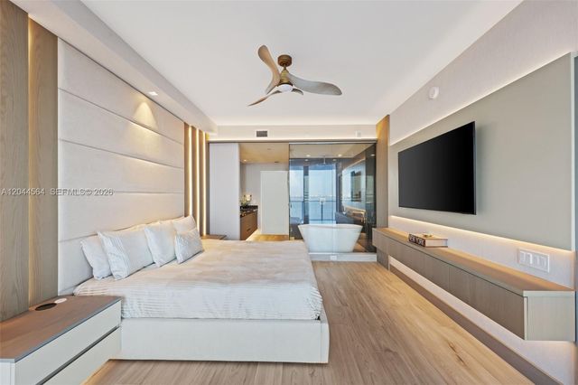 700 NE 24th Street 1401, Miami, FL 33137