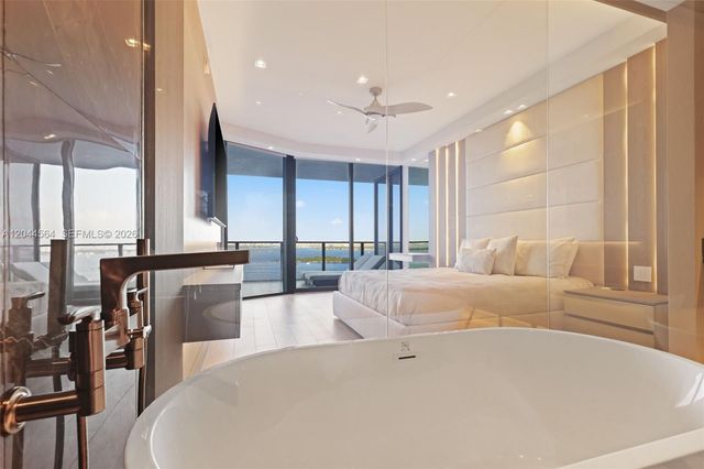 700 NE 24th Street 1401, Miami, FL 33137