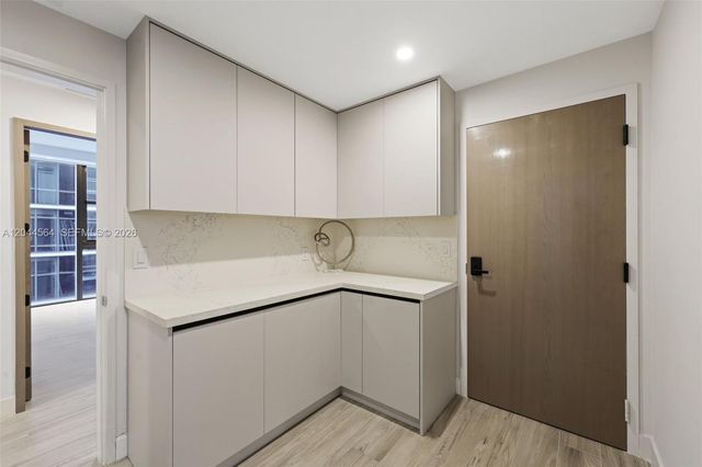 700 NE 24th Street 1401, Miami, FL 33137