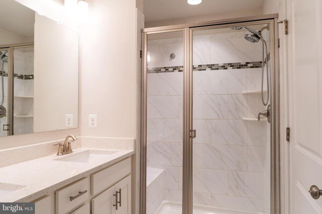 54 VERDANT OAK ALY ALY, Clarksburg, MD 20871