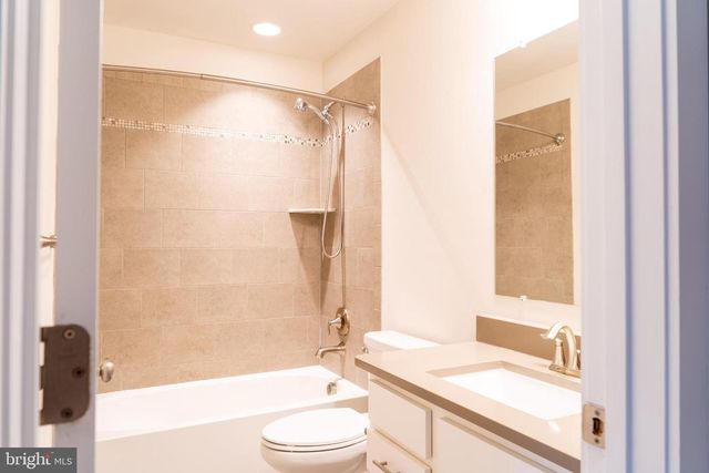 54 VERDANT OAK ALY ALY, Clarksburg, MD 20871