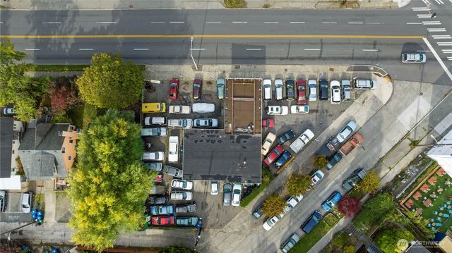 7860 Lake City Way NE, Seattle, WA 98115