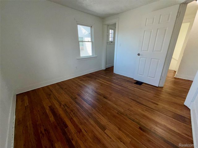 3403 Rust Avenue, Saginaw, MI 48601