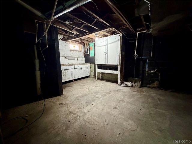 3403 Rust Avenue, Saginaw, MI 48601