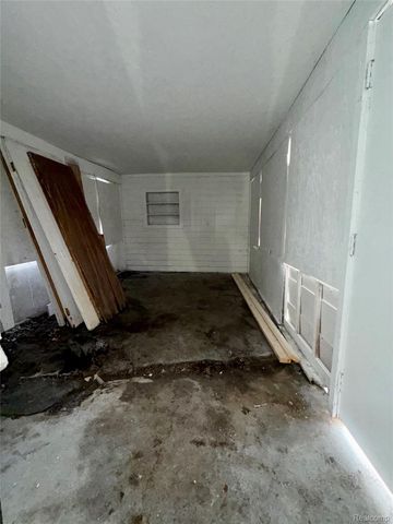 3403 Rust Avenue, Saginaw, MI 48601