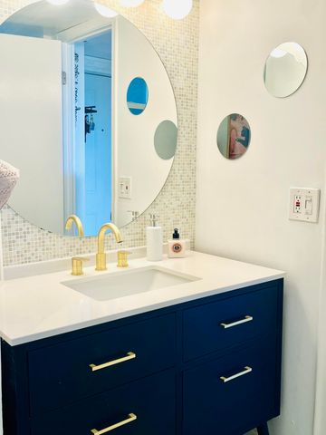 111 Royal Park Drive 3e, Oakland Park, FL 33309