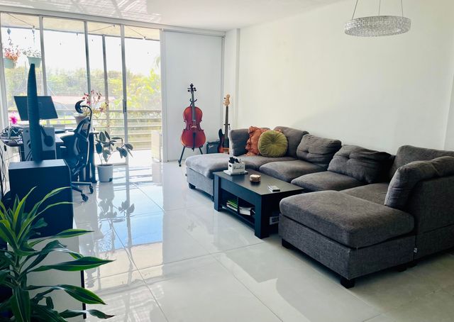 111 Royal Park Drive 3e, Oakland Park, FL 33309