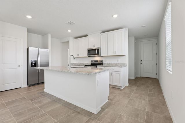 861 SILVERADO TRAIL DRIVE, Lake Hamilton, FL 33851