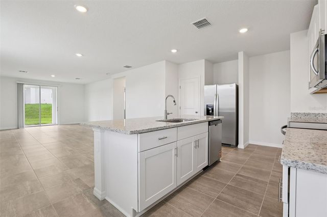 861 SILVERADO TRAIL DRIVE, Lake Hamilton, FL 33851