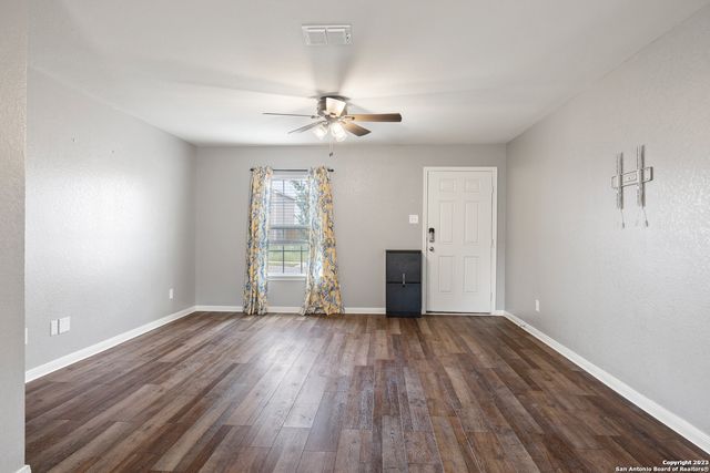 12323 Carlson Valley, San Antonio, TX 78252