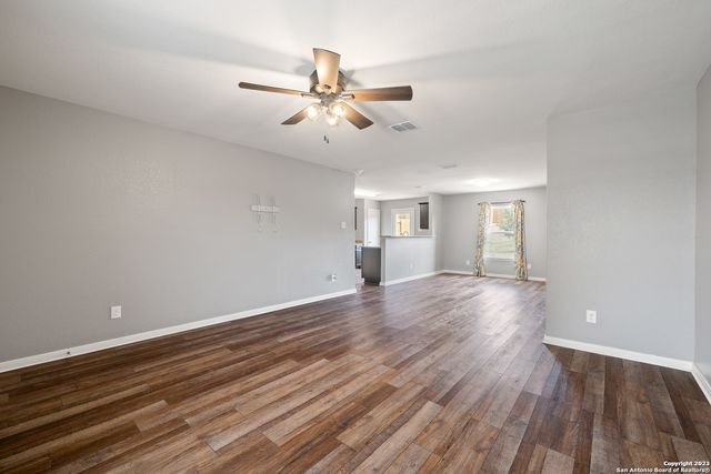 12323 Carlson Valley, San Antonio, TX 78252