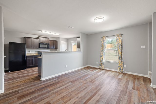 12323 Carlson Valley, San Antonio, TX 78252