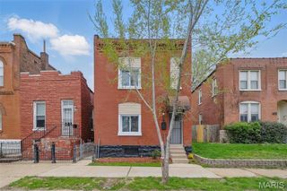 3231 Iowa Avenue, St Louis, MO 63118