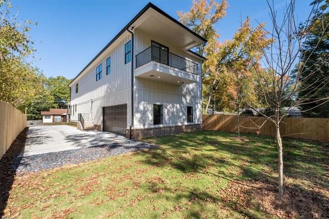 247 Greenwood Circle, Decatur, GA 30030