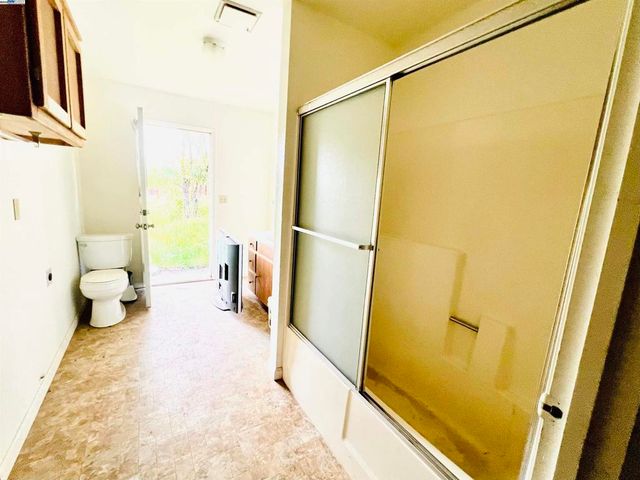 135 Tucker Ave, Oroville, CA 95966