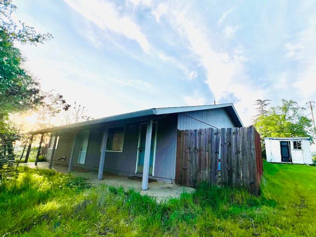 135 Tucker Ave, Oroville, CA 95966