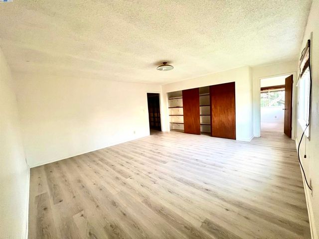 135 Tucker Ave, Oroville, CA 95966